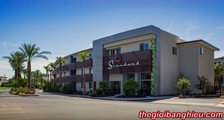 gia công chữ nhôm